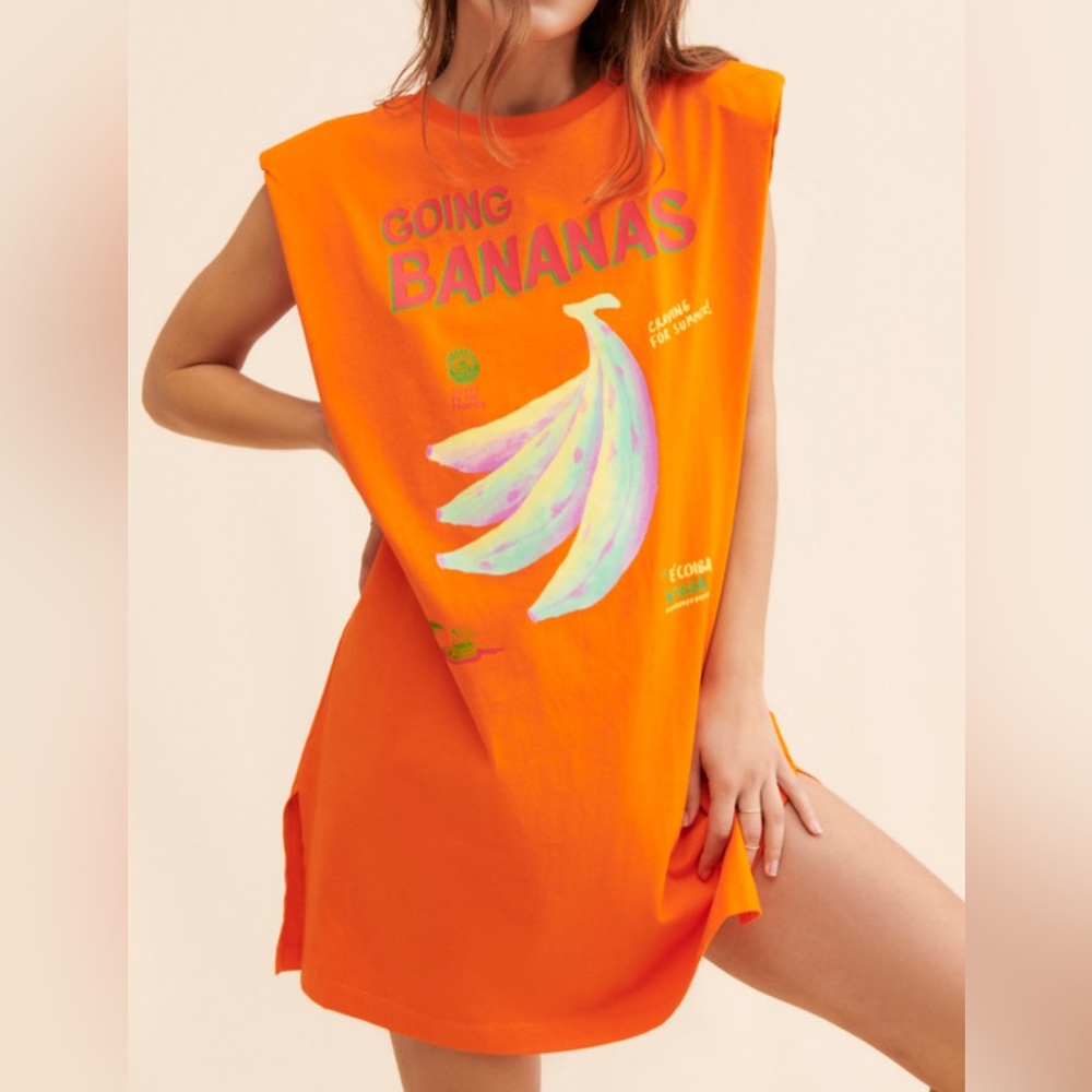 NWT FARM Rio Going Bananas T-Shirt Dress